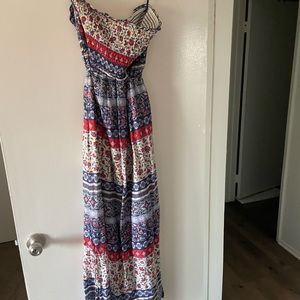 Super cute maternity dress with string tassel belt